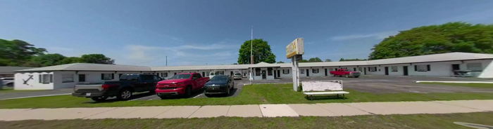 Riverside Motel & Marina (Riverside Motel) - From Web Listing (newer photo)